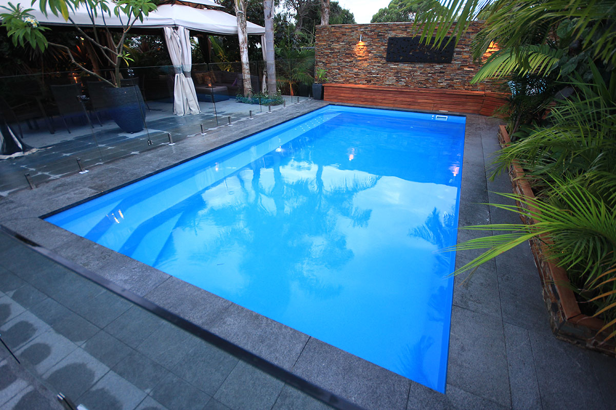 Luxury Pool Belmont 