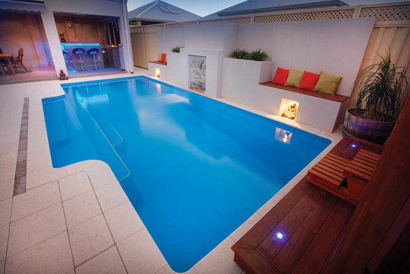 Luxury Pool Oxley 